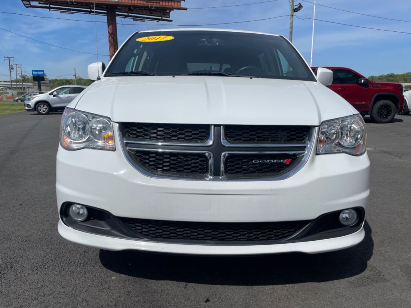 2017 White Dodge Grand Caravan Passenger (2C4RDGCG3HR) with an V6, Flex Fuel, 3.6 Liter engine, Automatic, 6-Spd transmission, located at 8008 Warden Rd, Sherwood, AR, 72120, (501) 801-6100, 34.830078, -92.186684 - Photo#2